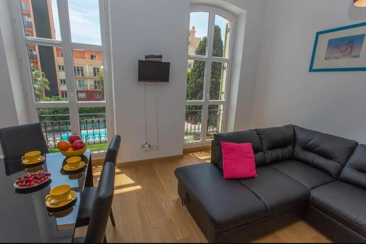 Superb 50M2 Condominium Apartment With Swimming Pool Menton